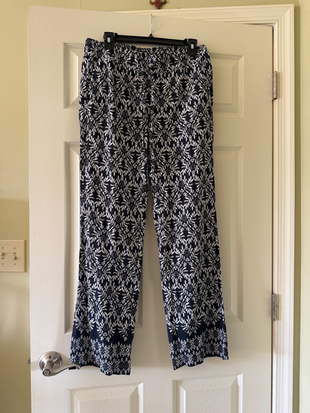 Ann Taylor Factory Navy and White Printed Wide-Leg Pants